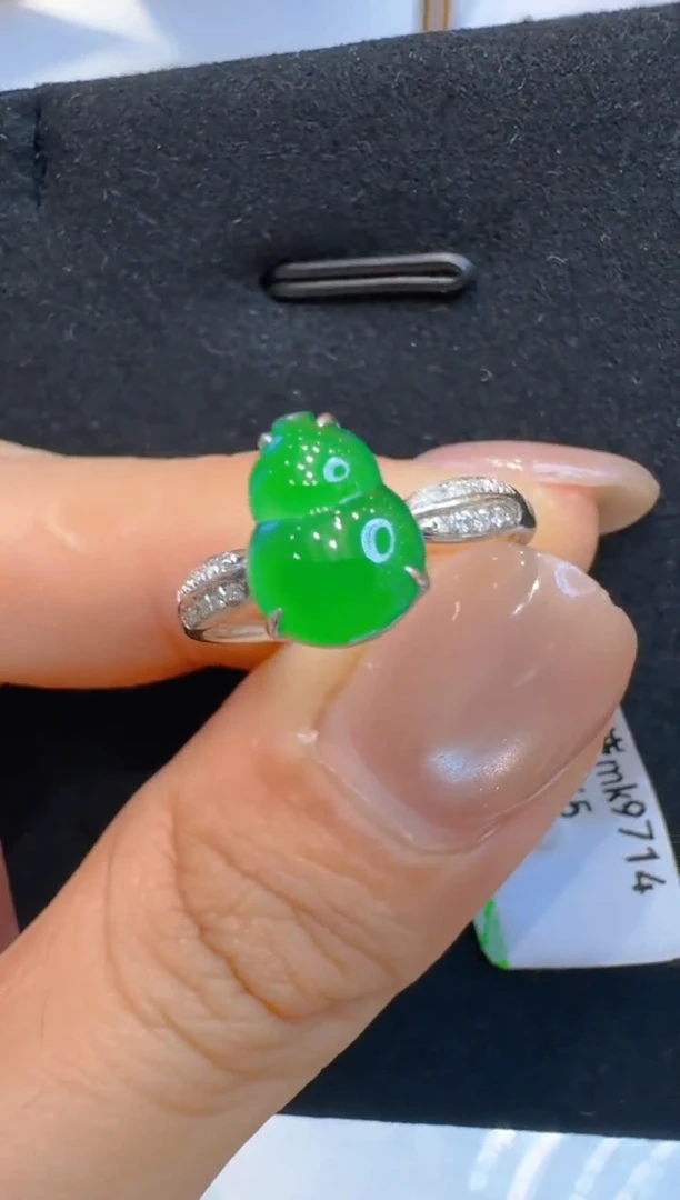 18K金镶嵌戒指翡翠多样性团购发一件