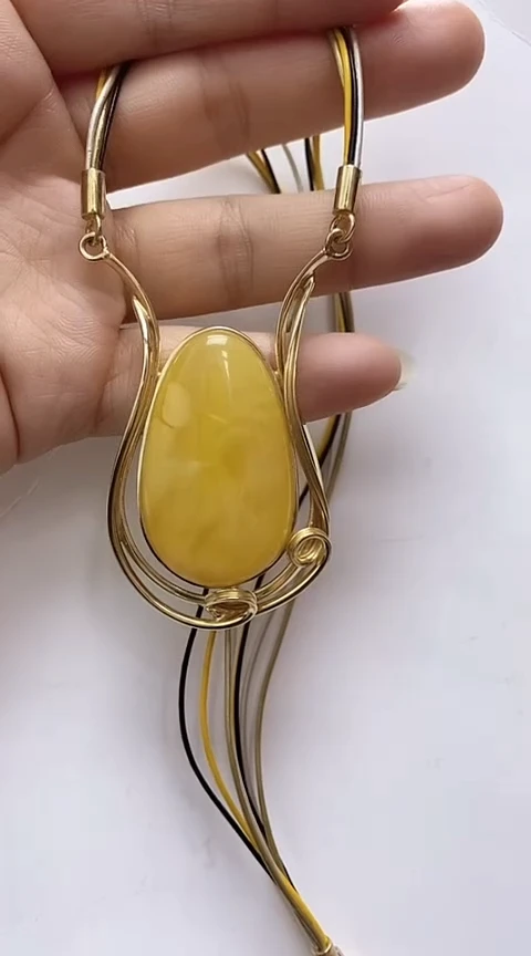 【闪购商品】琥珀裸石银S925镶嵌蜜蜡项链
