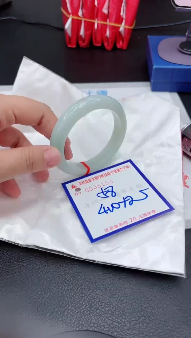 翡翠手镯未镶嵌111111111111111