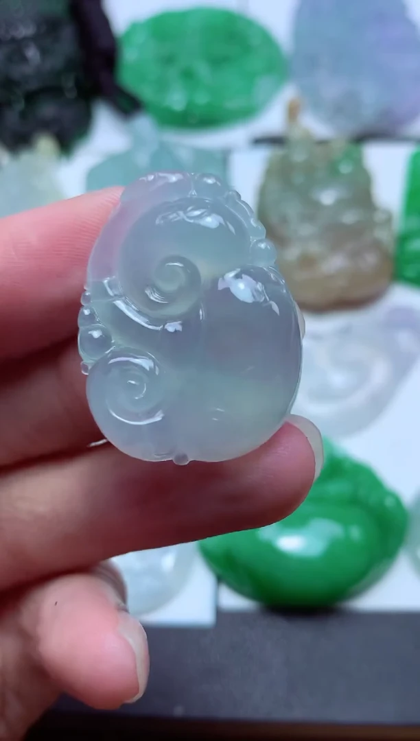 翡翠未镶嵌颈饰天然翡翠