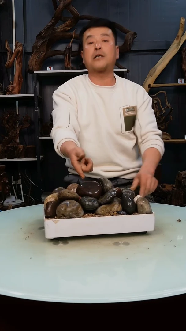 【闪购商品】木随机发货一筐鹅卵石圆10斤