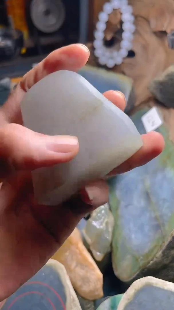 定制翡翠未镶嵌缅甸翡翠