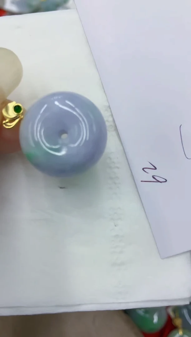 翡翠未镶嵌颈饰111111111111