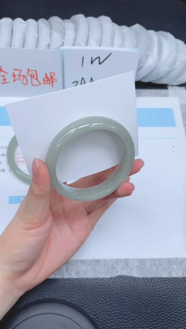 未镶嵌手镯石英质玉A130-56.5