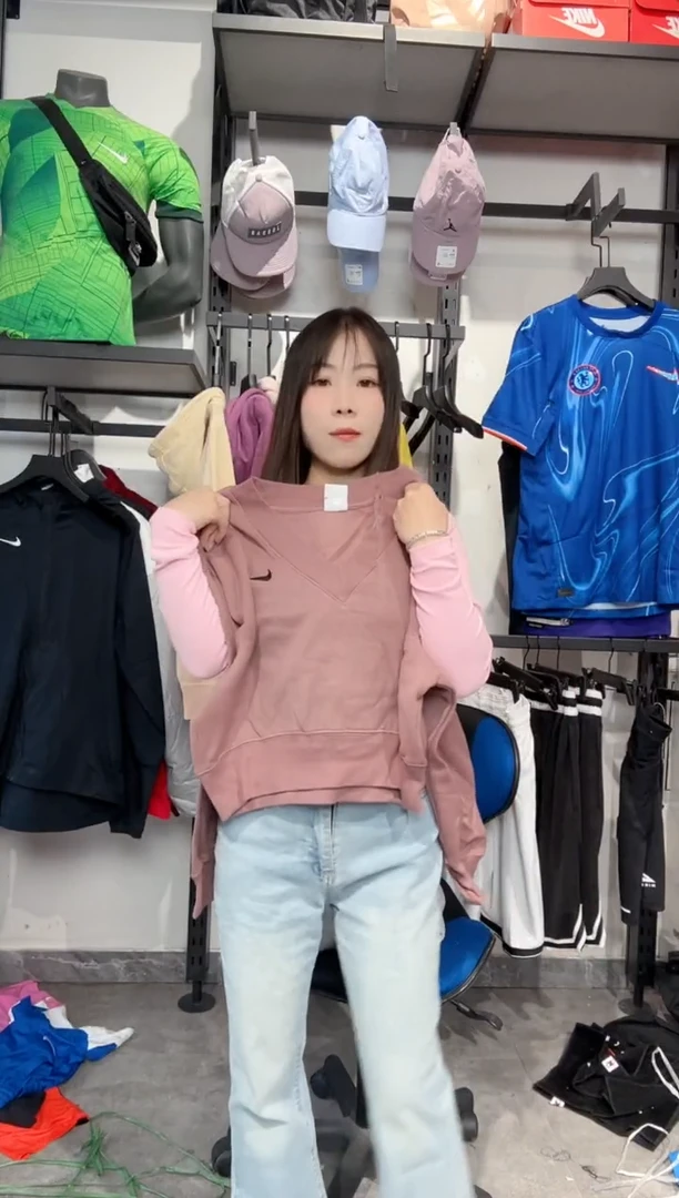 1559   编码 瑕疵款直播间过款为准 尺码S