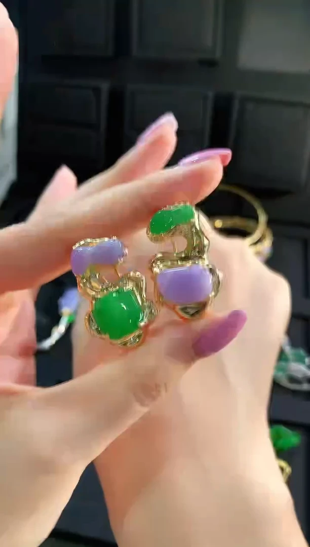 【闪购商品】翡翠耳饰18K金镶嵌耳饰