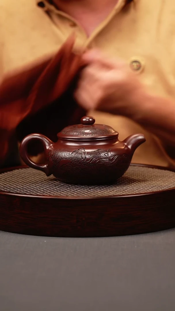 茶壶紫砂石红 仿古 刻龙