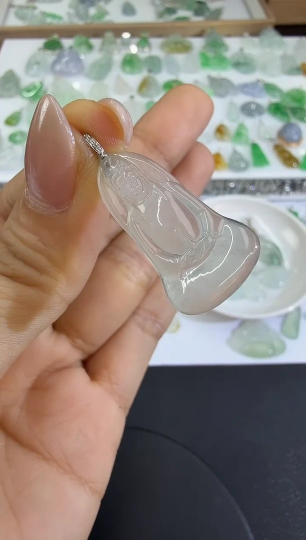 翡翠18K金镶嵌颈饰H0813-1501-321