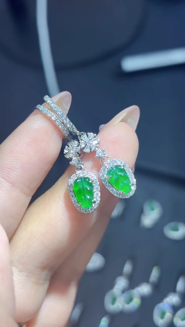 【闪购商品】翡翠耳饰银S925镶嵌多样性发其一