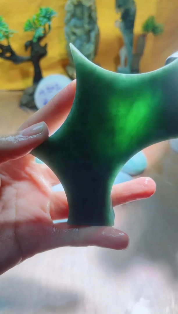 未镶嵌挂件翡翠A货砚曹587