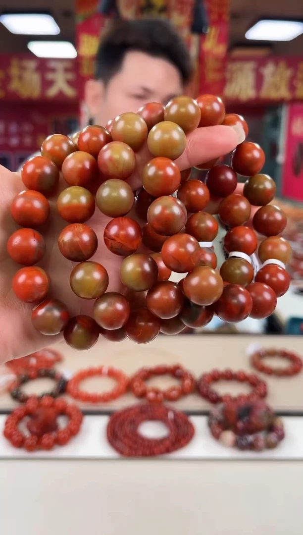 未镶嵌包浆大山包手串14+南红玛瑙（多样式发其一）