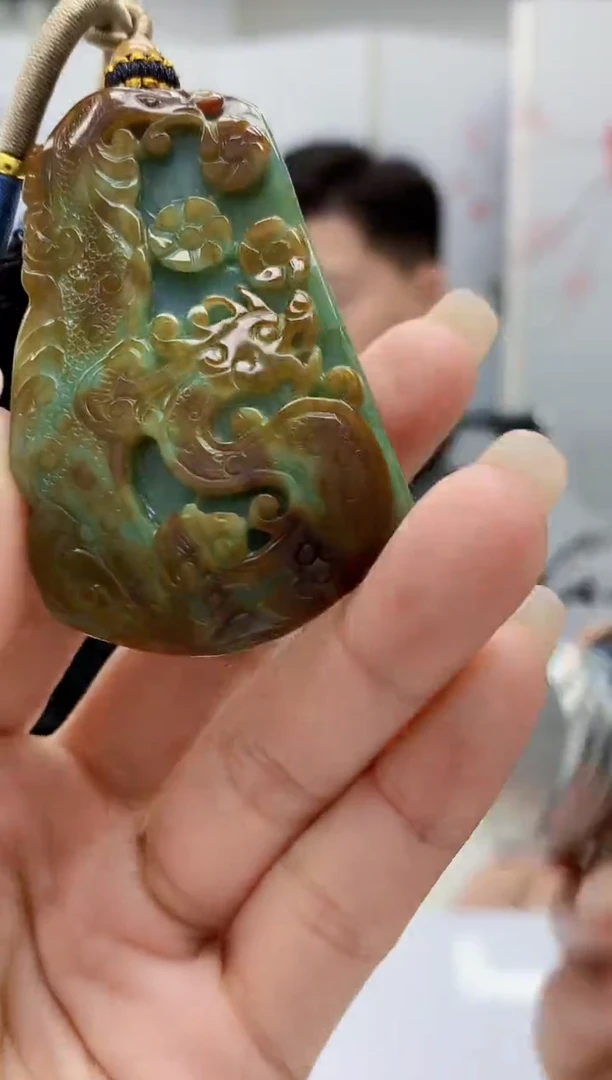 【闪购商品】定制翡翠未镶嵌4917lr-毛货挂件67