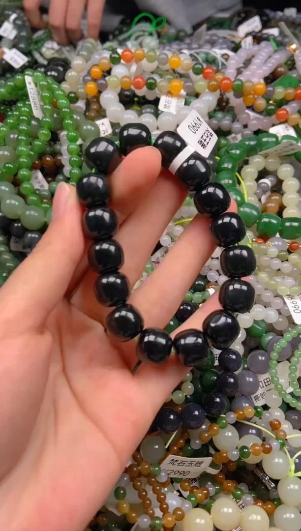 和田玉未镶嵌挂件1