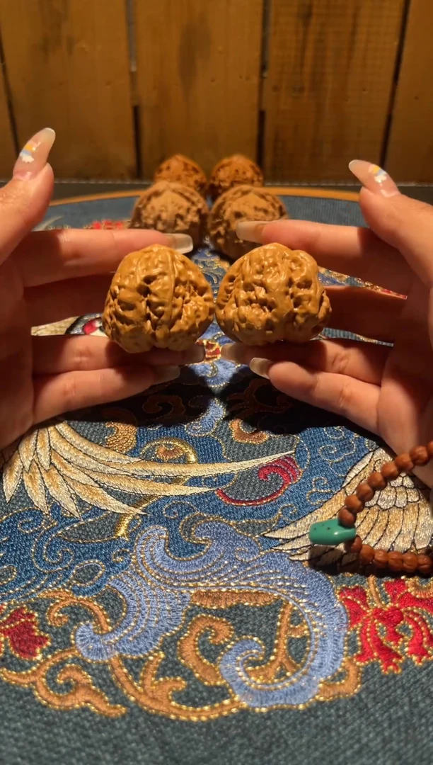 把件文玩核桃971 蛤蟆头修过41