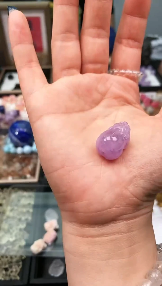 颈饰锂辉石未镶嵌?****?40a拍十四发一/6.15/1个