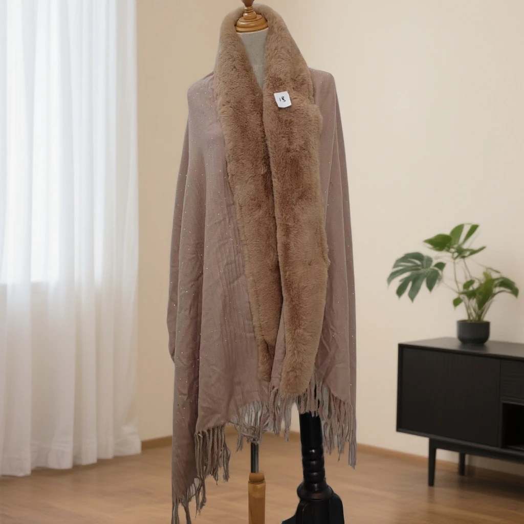 6A407   时尚百搭披肩保暖披肩