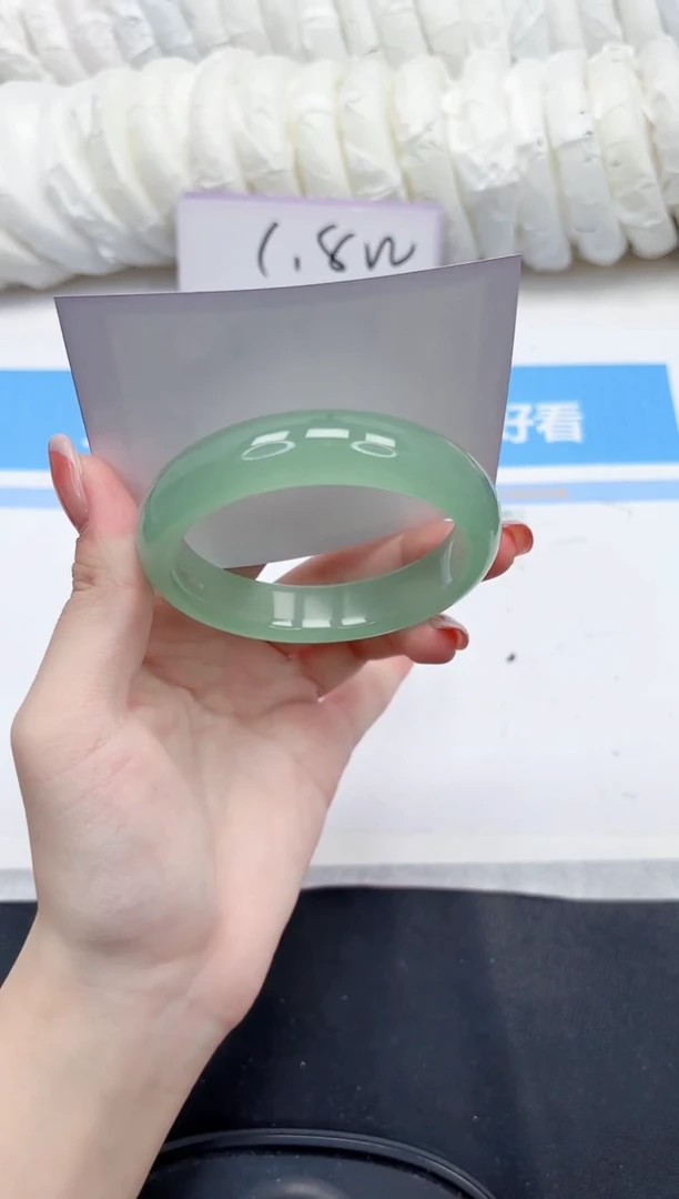 未镶嵌手镯石英质玉142-58-仪式感