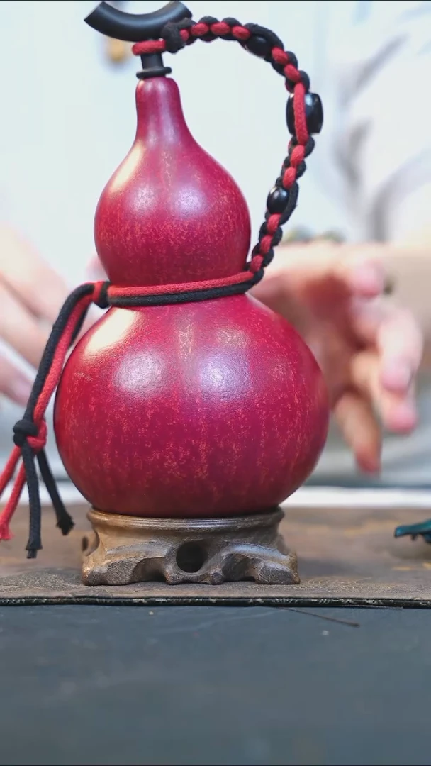 【闪购商品】RU122大漆酒葫芦不包手串及旋转底座