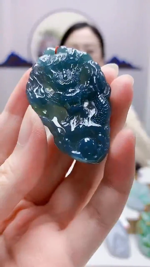 未镶嵌定制翡翠4852zm-毛货挂件55龙牌