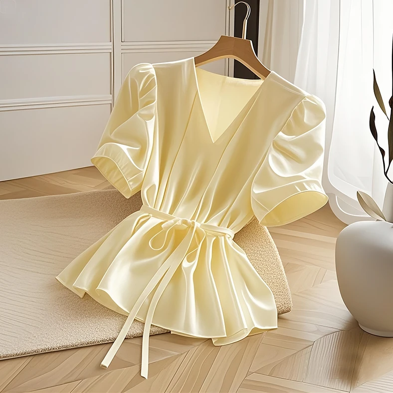 夏轻奢高级感时尚百搭漂亮小衫小清新上衣仙气飘飘蓝色短袖衬衫女