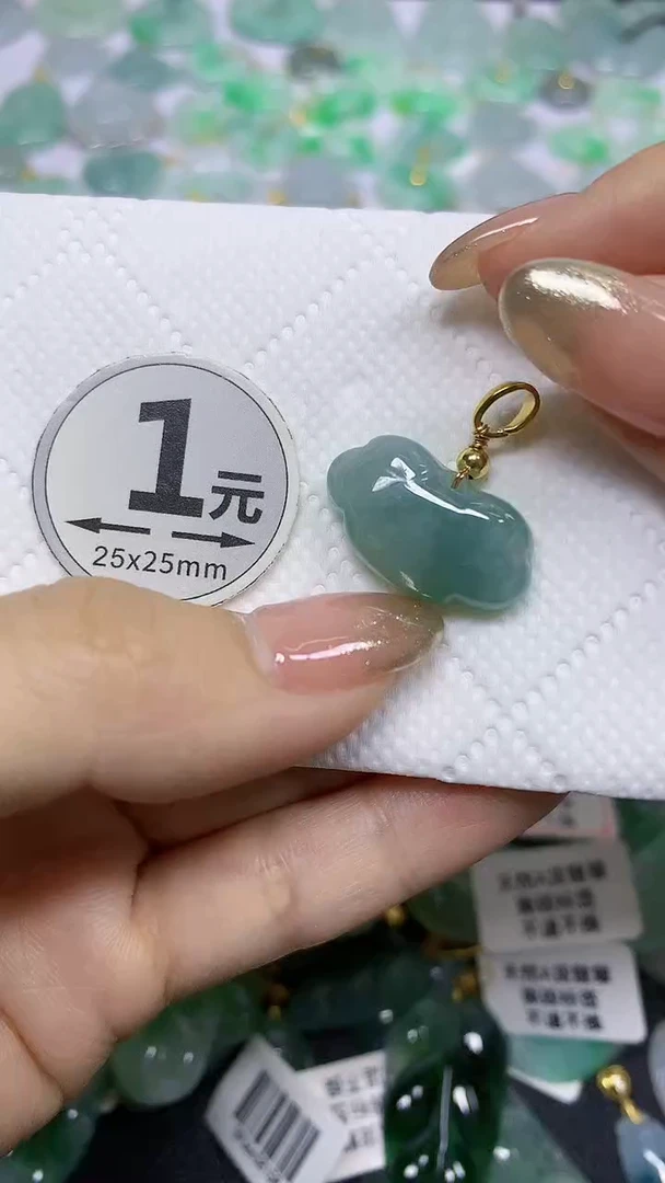 颈饰未镶嵌翡翠天然翡翠A货