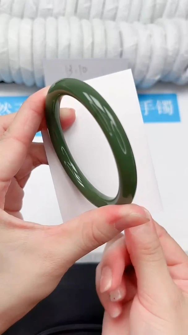 未镶嵌手镯石英质玉22-56.3XB