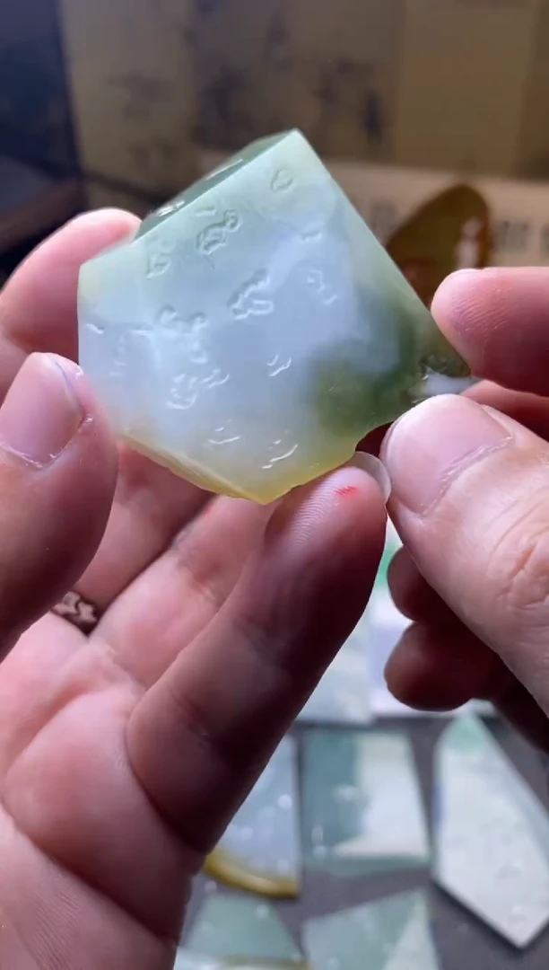 未镶嵌定制翡翠翡翠包