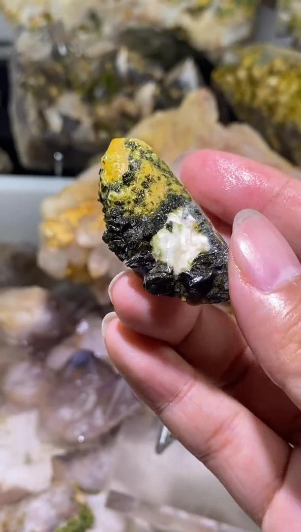 未镶嵌珠宝半成品水晶114号 绿联花园水晶