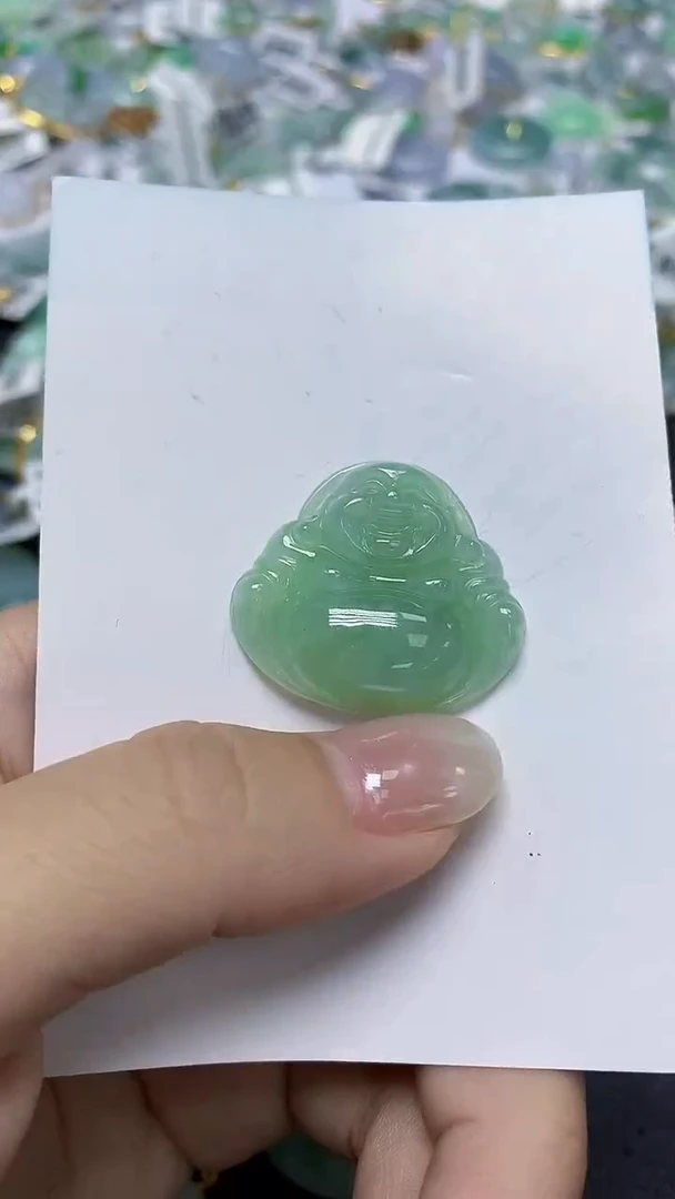 翡翠未镶嵌颈饰天然缅甸翡翠A货