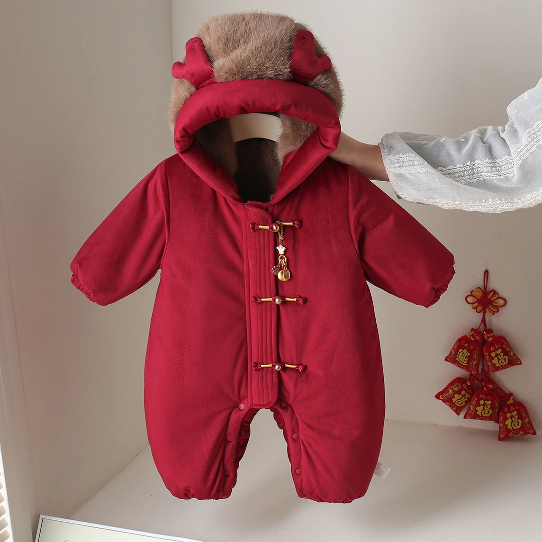 婴儿拜年服冬装新款保暖红色喜庆宝宝连体衣新生儿礼服过年服加厚
