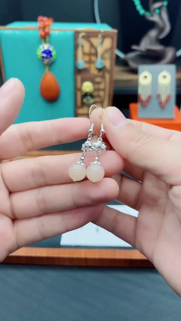 【闪购商品】玛瑙/玉髓耳钉银S925镶嵌324000