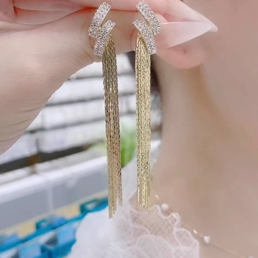 铜合金耳饰 气质女神闪电流苏耳坠2025新款高级感百搭长款耳环G88