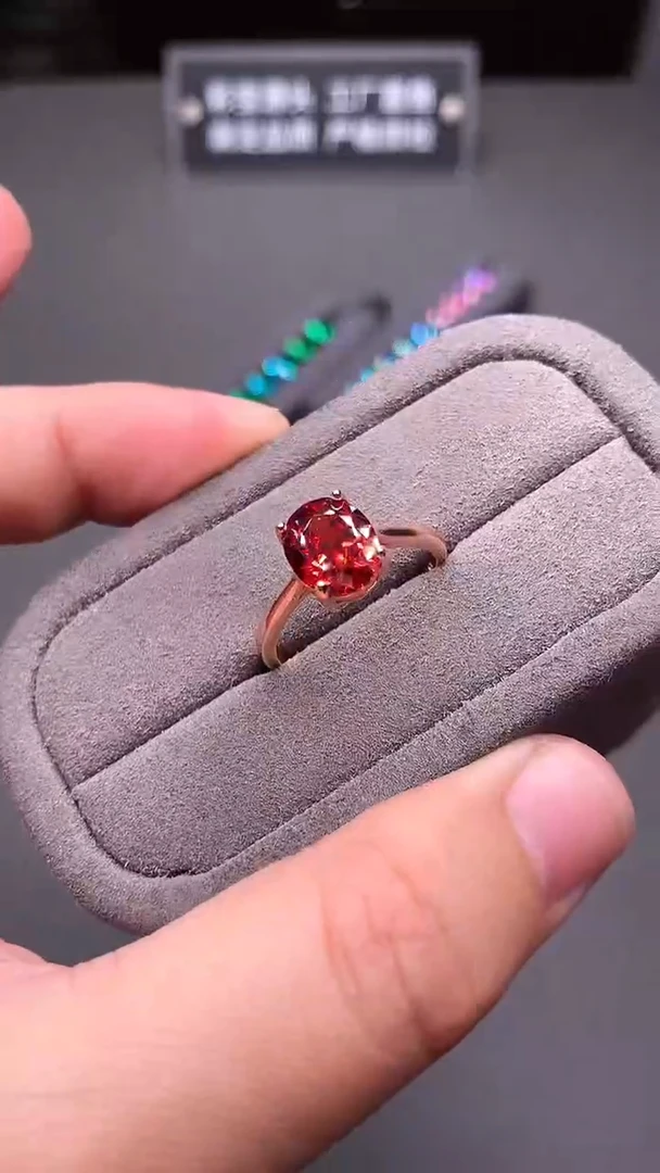 银S925镶嵌戒指石榴石...