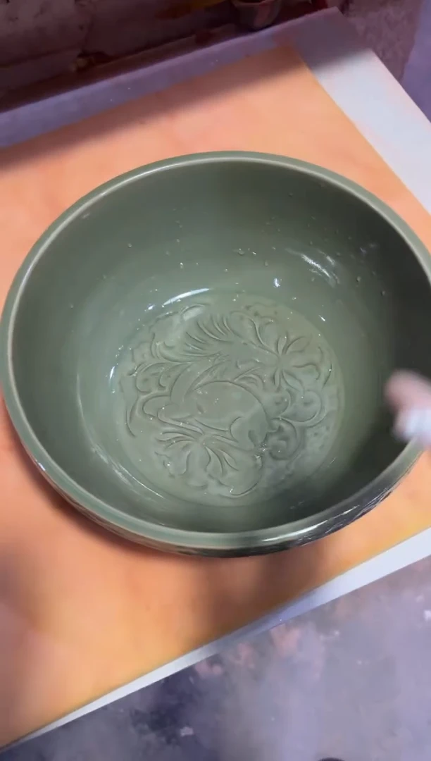 耀州窑灵芝卧鹿大面盆（聚宝盆）