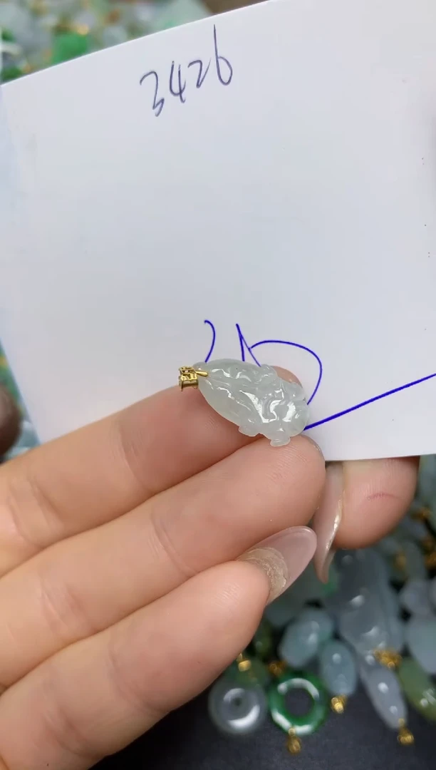 【闪购商品】翡翠挂件18K金镶嵌 天然翡翠A货