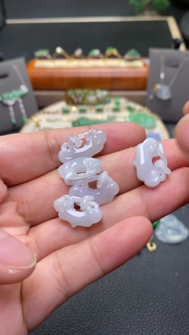 翡翠未镶嵌颈饰净货多样发一36548