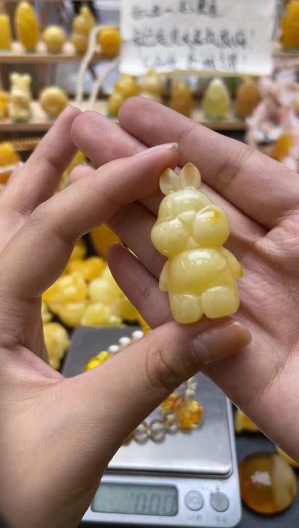 琥珀未镶嵌珠宝奇石100琥珀蜜蜡微瑕