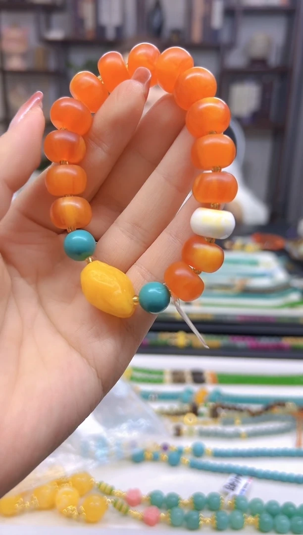 【闪购商品】蜜蜡手链未镶嵌手链S263