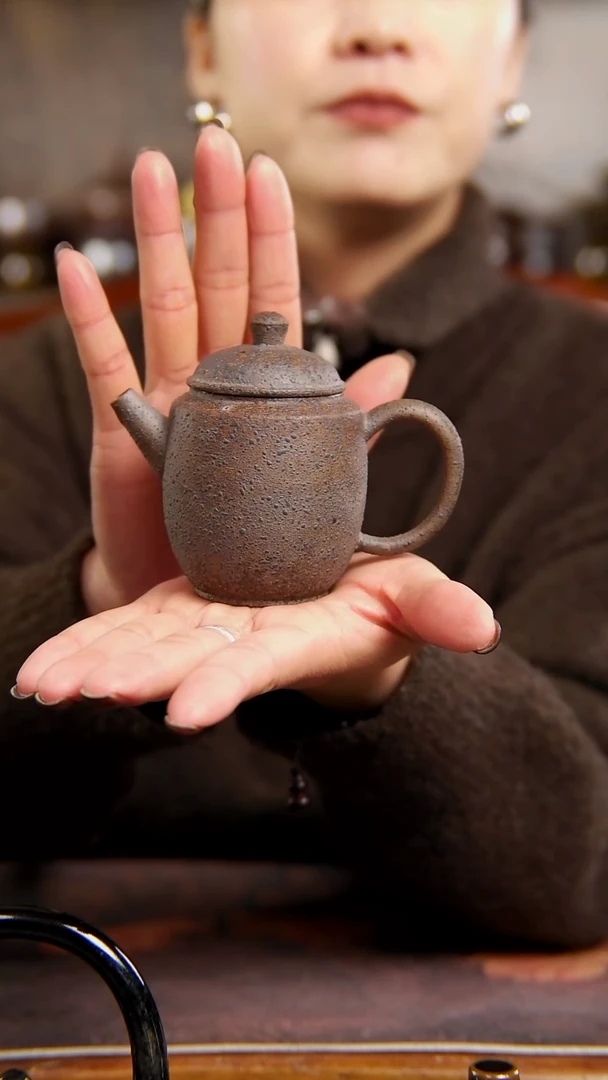 粗泥裸烧的泡茶壶140cc