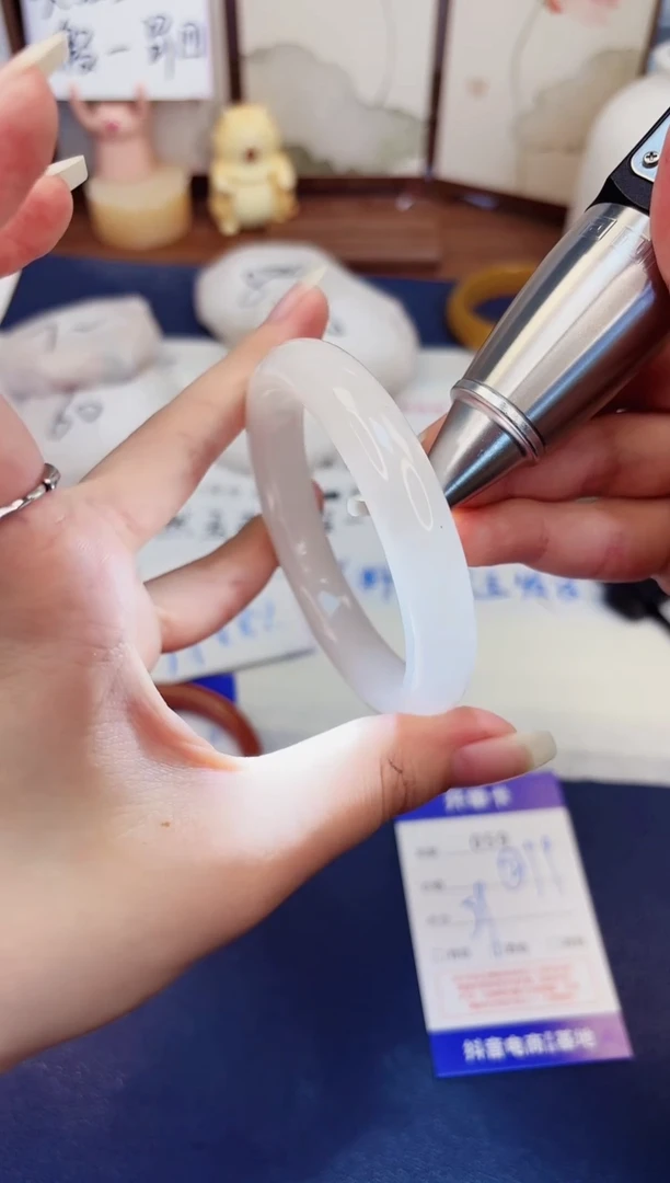 石英质玉手镯未镶嵌59-天山翠-圈口59