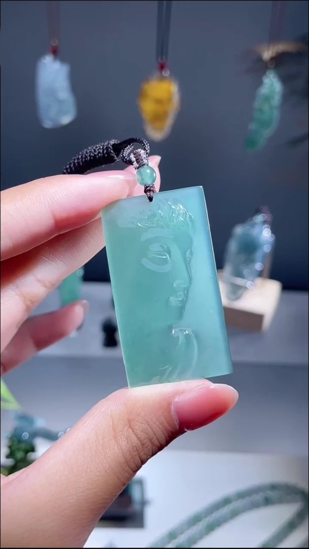 吊坠(不含链)未镶嵌翡翠佛牌