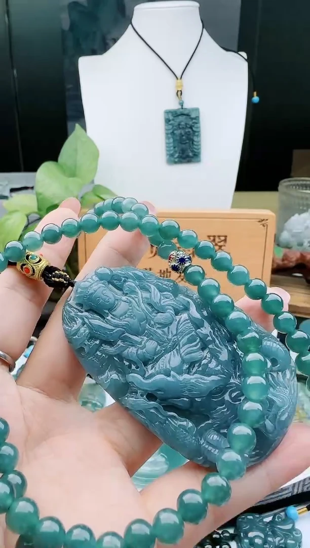 【闪购商品】翡翠颈饰未镶嵌11111111