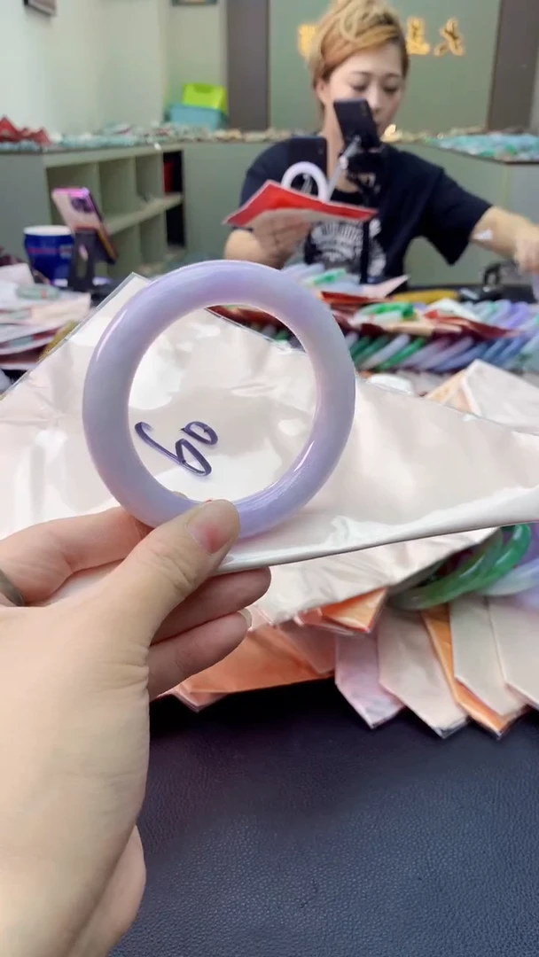 翡翠手镯未镶嵌0633441854