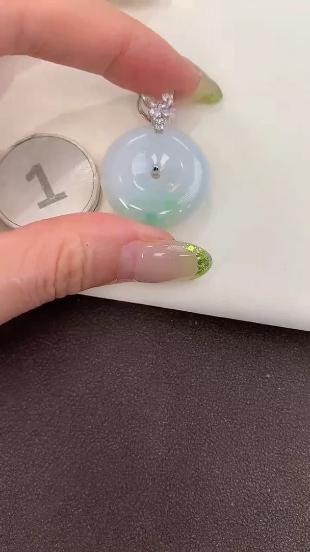 颈饰银S925镶嵌翡翠天然缅甸a货翡翠