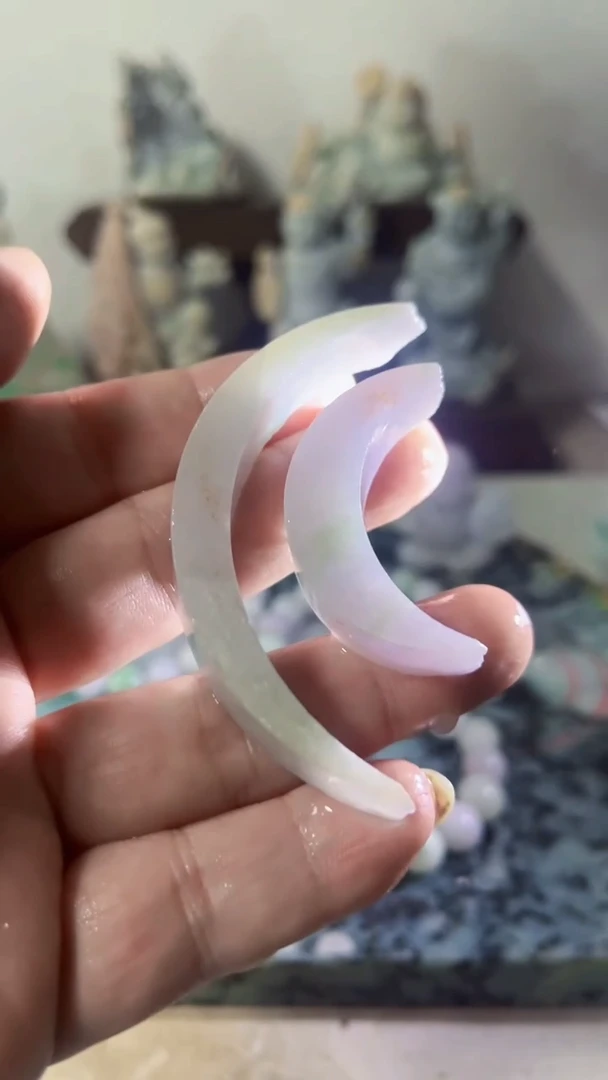 【闪购商品】翡翠吊坠(不含链)未镶嵌282