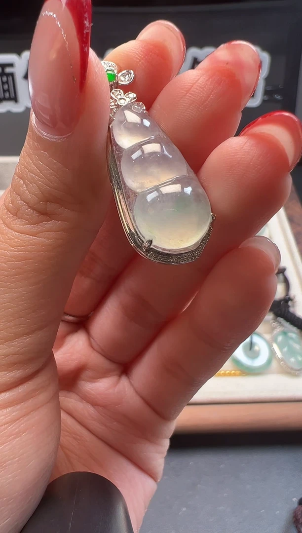 吊坠(不含链)18K金镶嵌翡翠 缅甸珠宝严选