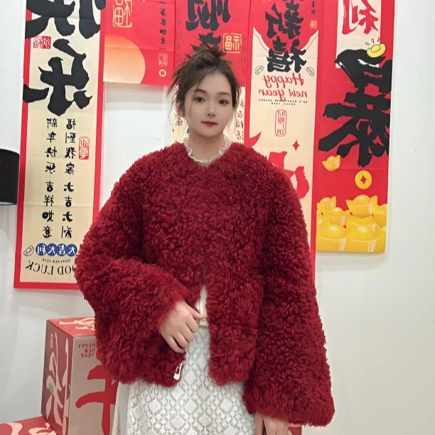 【亦丹】YD-62476「钪锵玫瑰」24冬新色复古小香气质喇叭袖托卡卷毛