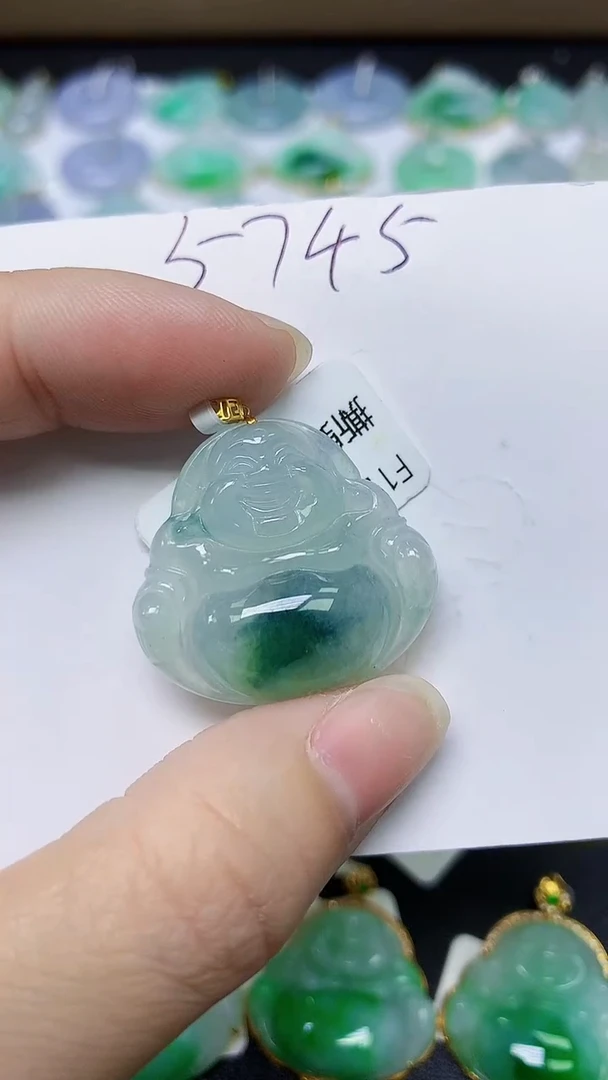 颈饰18K金镶嵌翡翠天然缅甸A货翡翠百元以上9元证书费自理