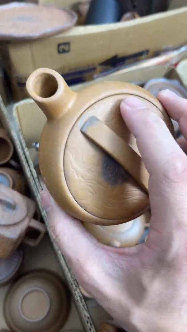 岩泥茶器-00000000000汉瓦壶