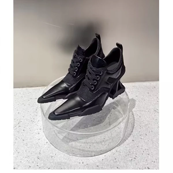 ANNAKIKI 机能拼接短靴 3D1B9902H565